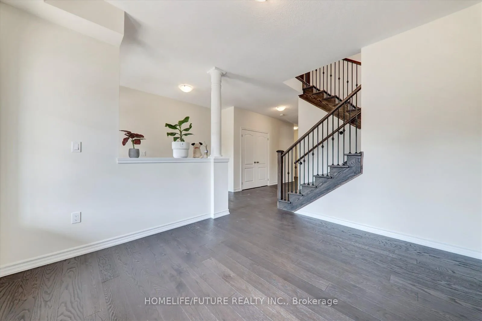 Photo 8 of 114 North Garden Boulevard, Scugog, Port Perry — HOMEH