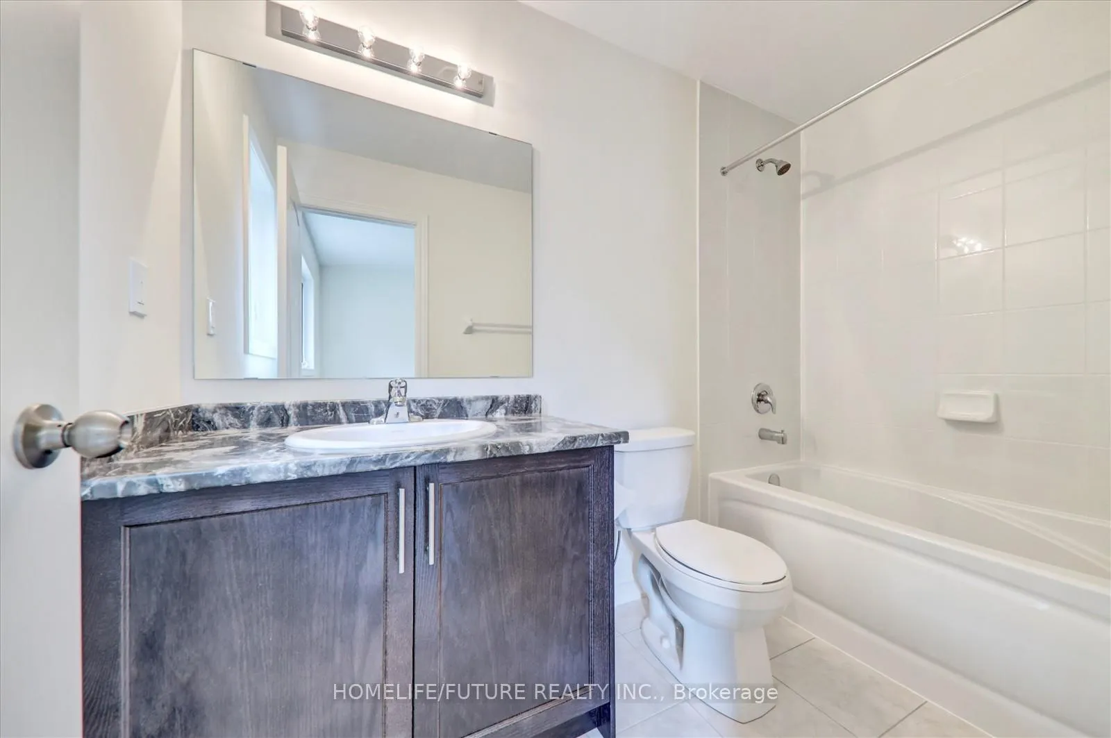 Photo 26 of 114 North Garden Boulevard, Scugog, Port Perry — HOMEH