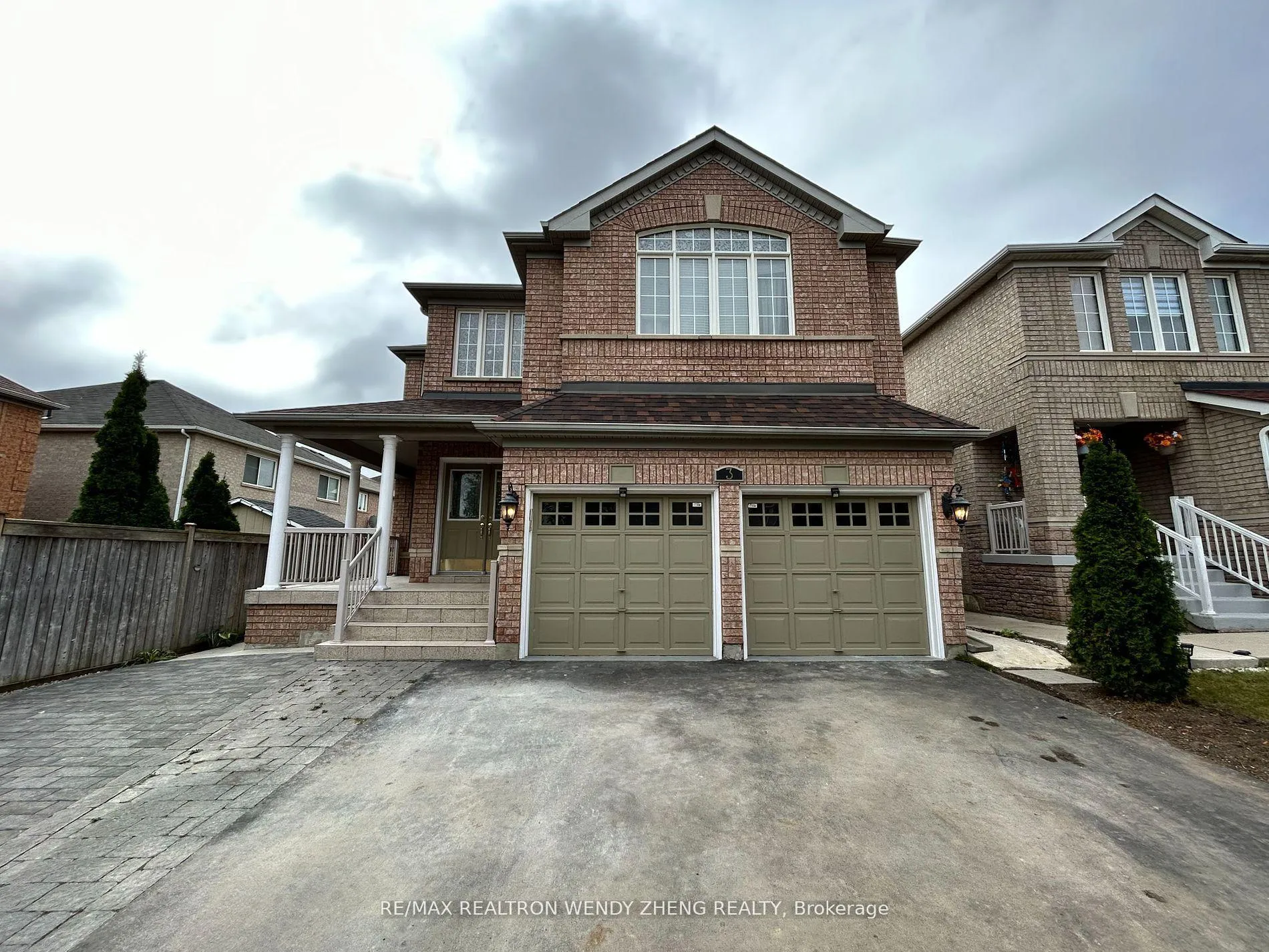 Front of Bsmt, 3 Applegrove Court