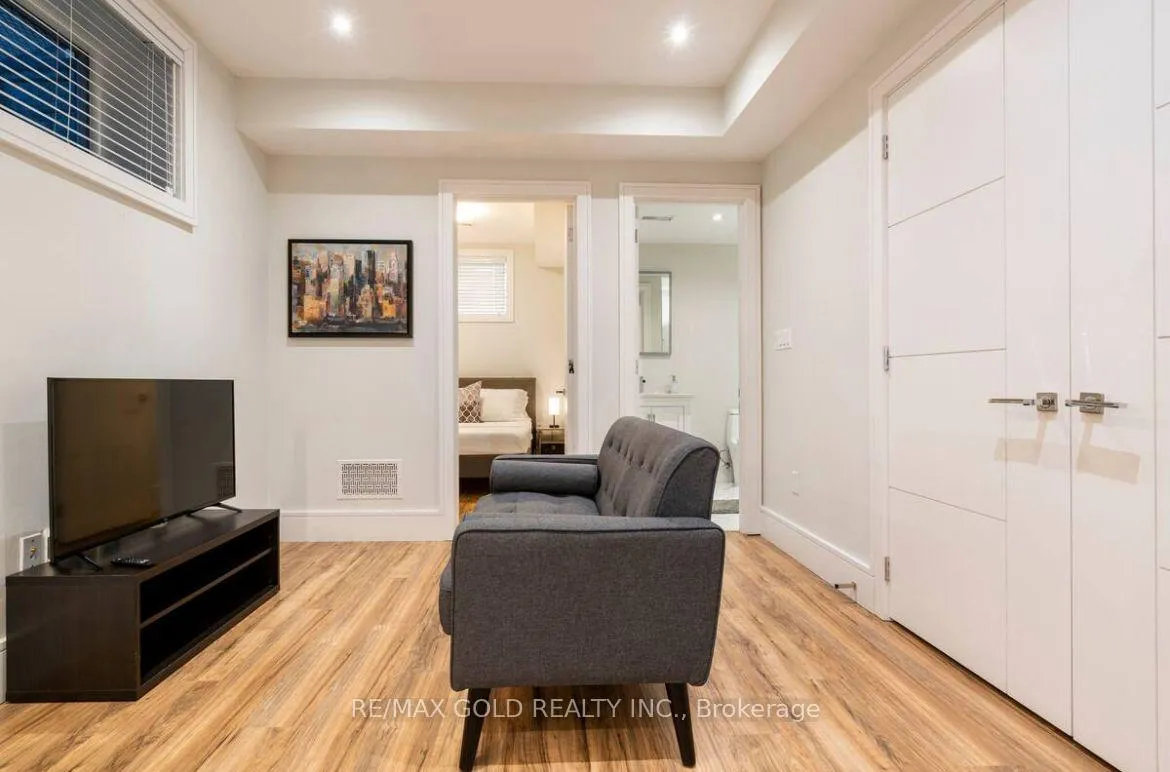 Photo 2 of Unit Basement 1, 91 Cadorna Avenue, Toronto, Danforth Village-East York — HOMEH