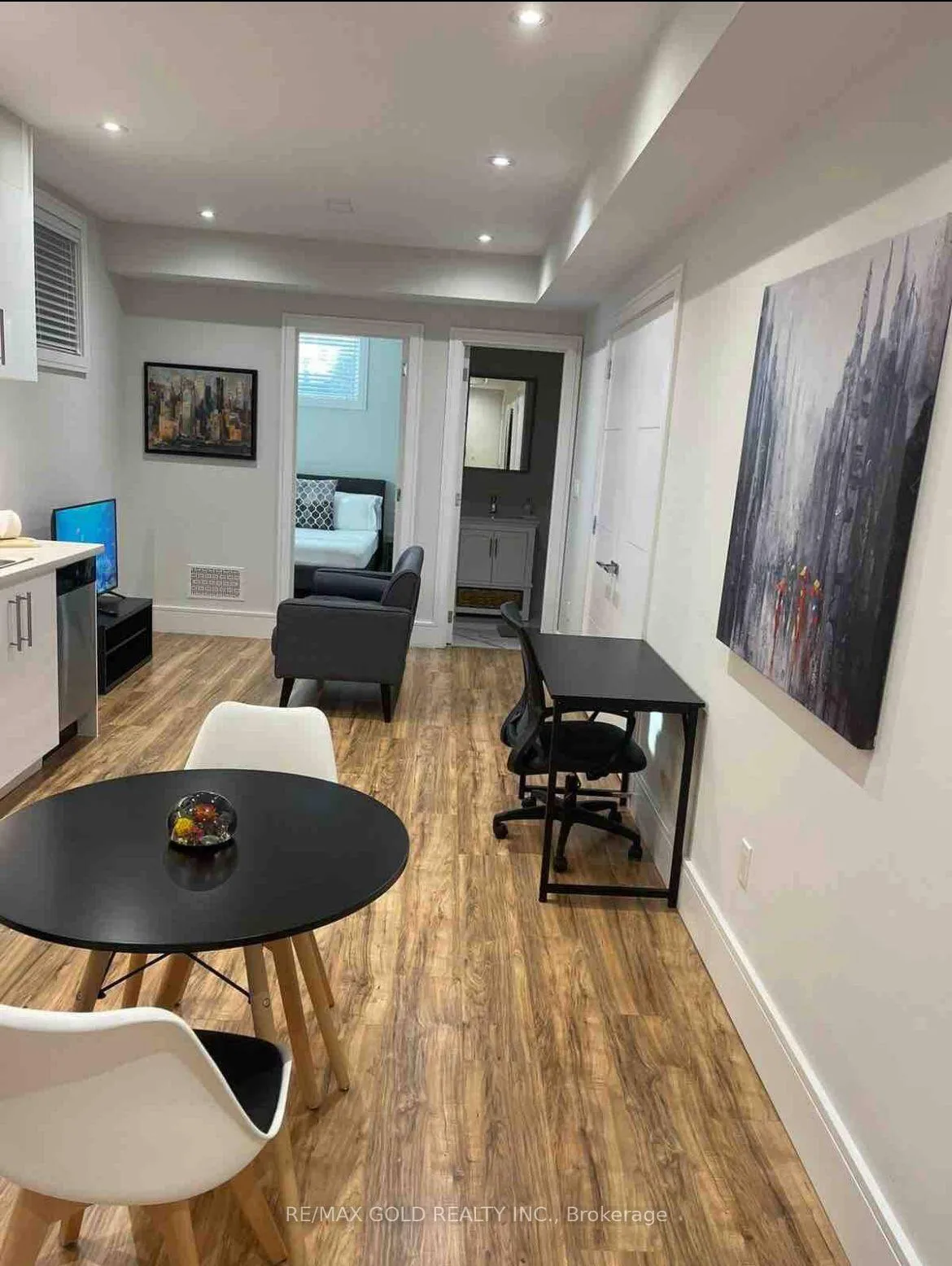 Photo 8 of Unit Basement 1, 91 Cadorna Avenue, Toronto, Danforth Village-East York — HOMEH