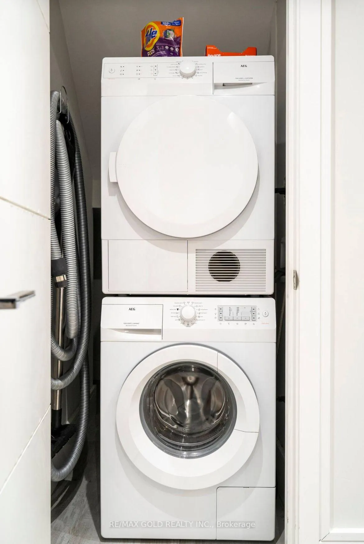 Photo 17 of Unit Basement 1, 91 Cadorna Avenue, Toronto, Danforth Village-East York — HOMEH