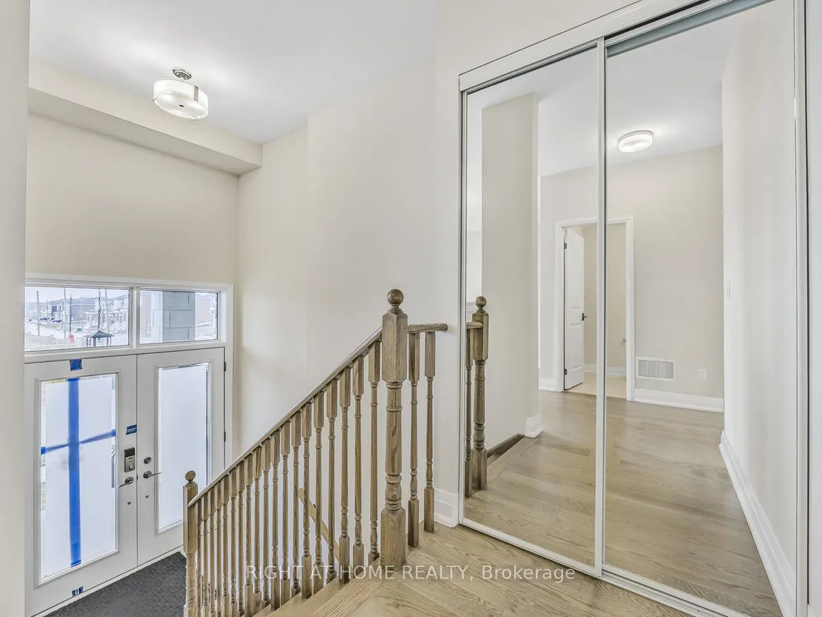 Photo 2 of 2807 Albatross Way, Pickering, Rural Pickering — HOMEH