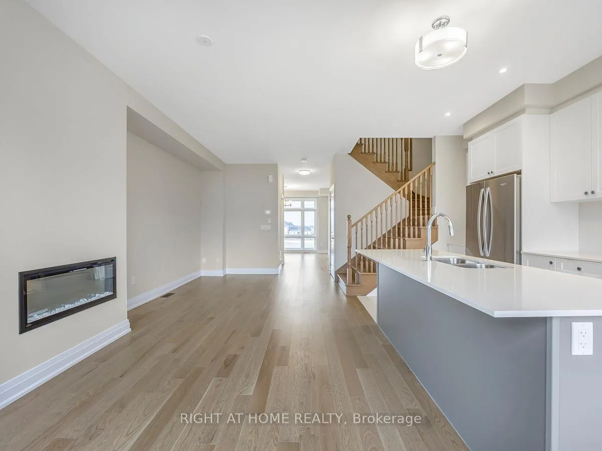 Photo 9 of 2807 Albatross Way, Pickering, Rural Pickering — HOMEH