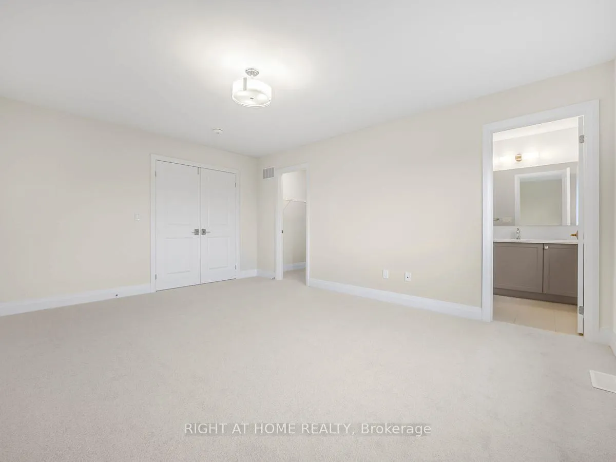 Photo 13 of 2807 Albatross Way, Pickering, Rural Pickering — HOMEH
