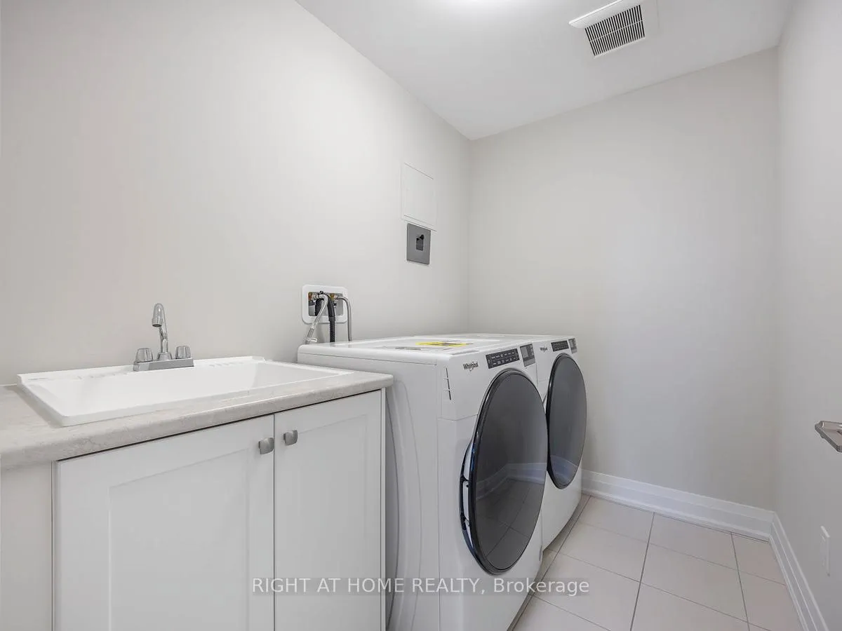 Photo 18 of 2807 Albatross Way, Pickering, Rural Pickering — HOMEH