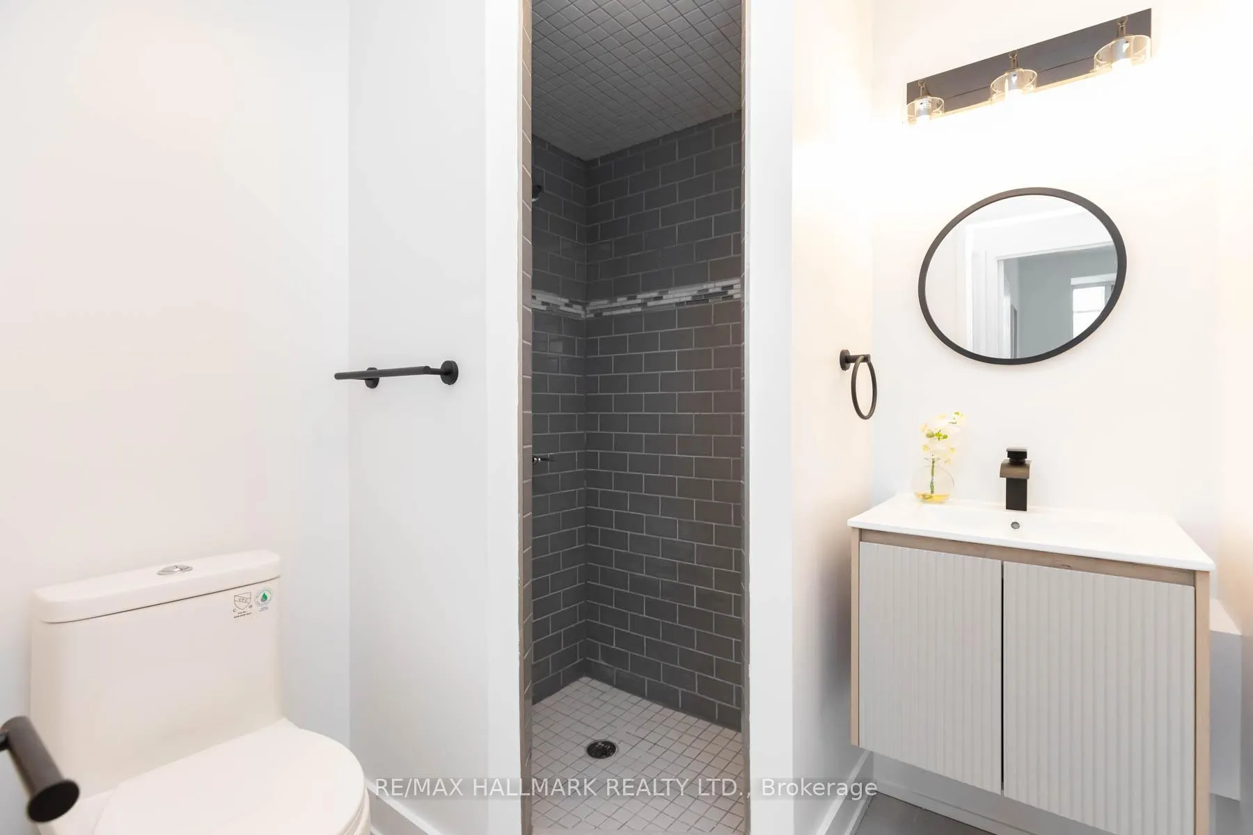 Photo 26 of Unit 103, 1655 Pickering Parkway, Pickering, Town Centre — HOMEH