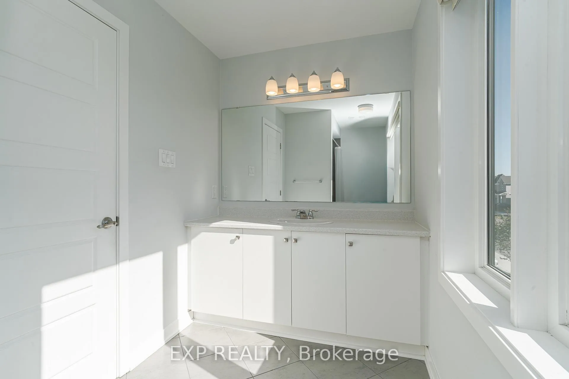Photo 24 of 770 Derreen Avenue, Ottawa, Stittsville (North) — HOMEH