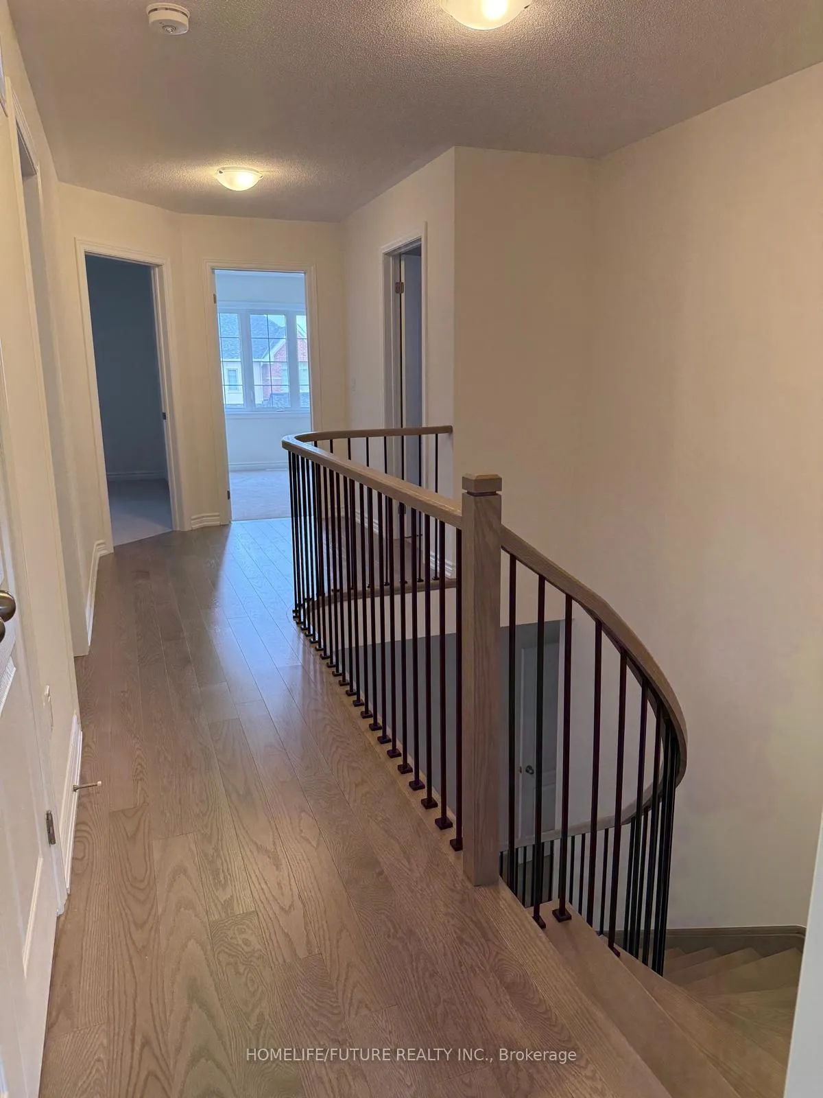 Photo 9 of 122 North Garden Boulevard, Scugog, Port Perry — HOMEH