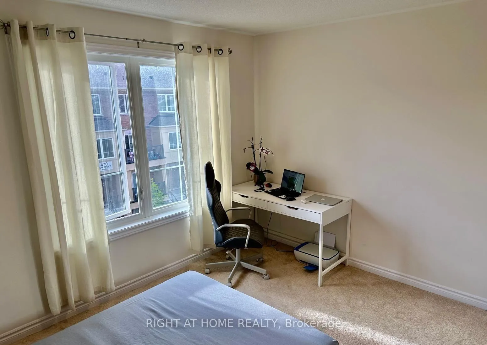 Photo 5 of Unit 08, 475 Beresford Path, Oshawa, Central — HOMEH
