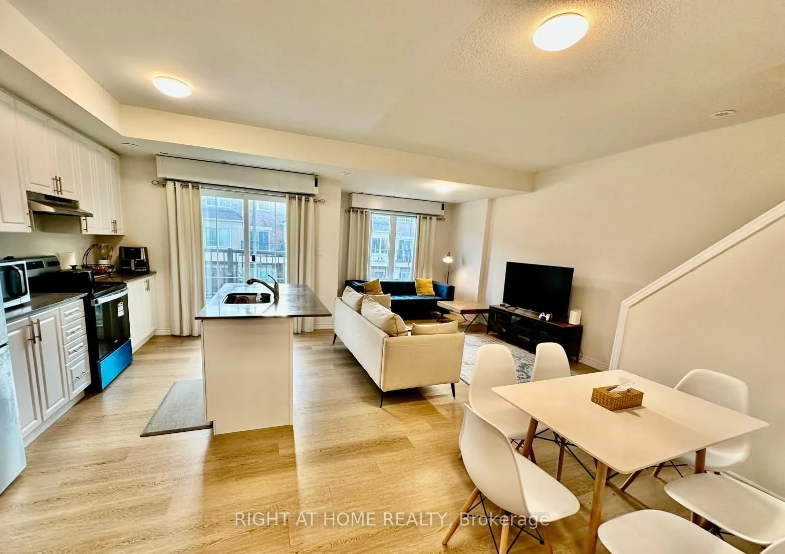 Photo 13 of Unit 08, 475 Beresford Path, Oshawa, Central — HOMEH