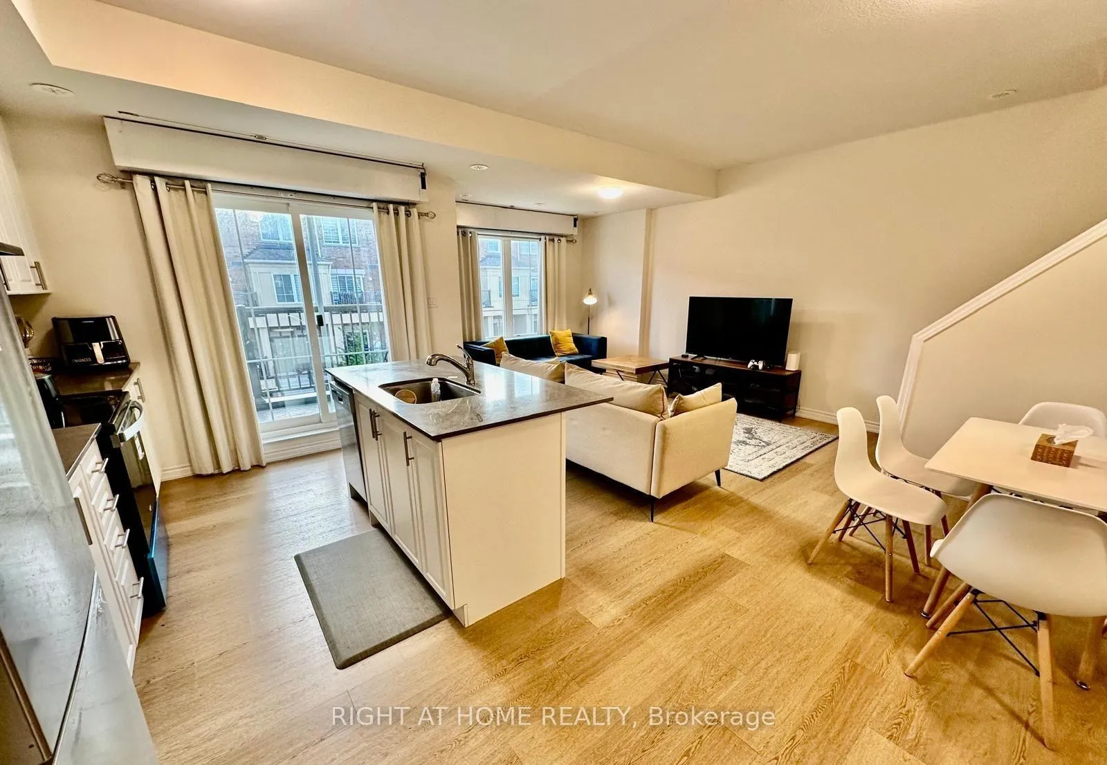 Photo 15 of Unit 08, 475 Beresford Path, Oshawa, Central — HOMEH