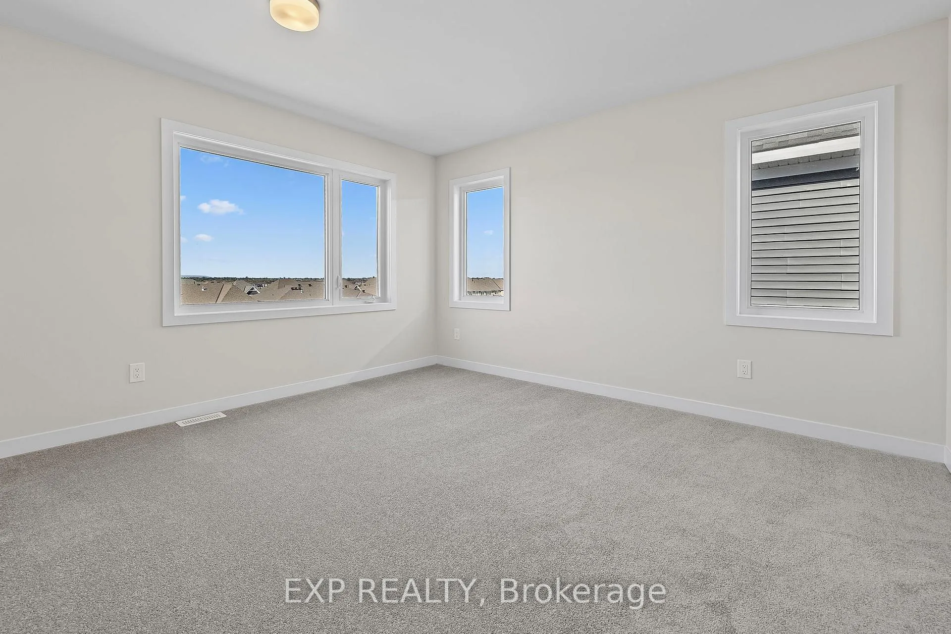 Photo 12 of 126 Beebalm Crescent, Ottawa, Barrhaven - Half Moon Bay — HOMEH