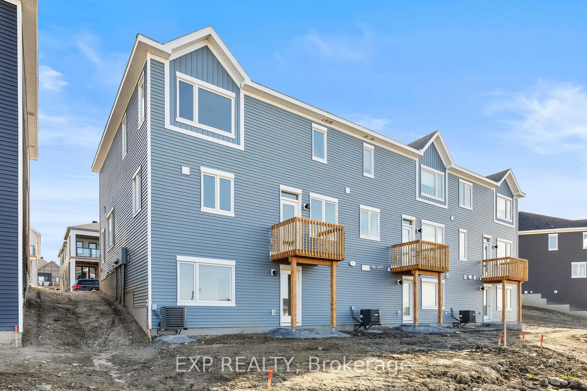 Photo 19 of 126 Beebalm Crescent, Ottawa, Barrhaven - Half Moon Bay — HOMEH