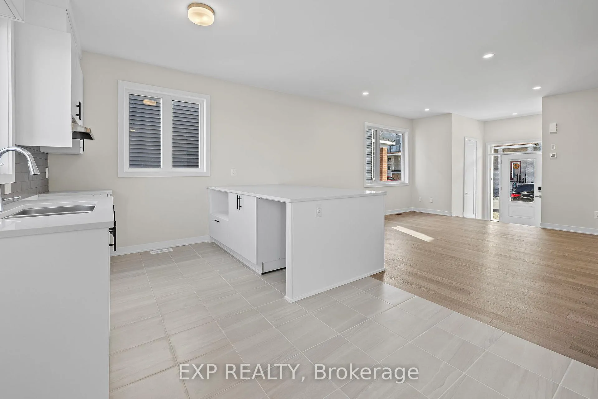 Photo 20 of 126 Beebalm Crescent, Ottawa, Barrhaven - Half Moon Bay — HOMEH