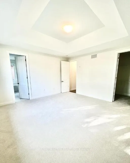 Photo 5 of 3246 Chimney Swift Crescent, Pickering, Rural Pickering — HOMEH