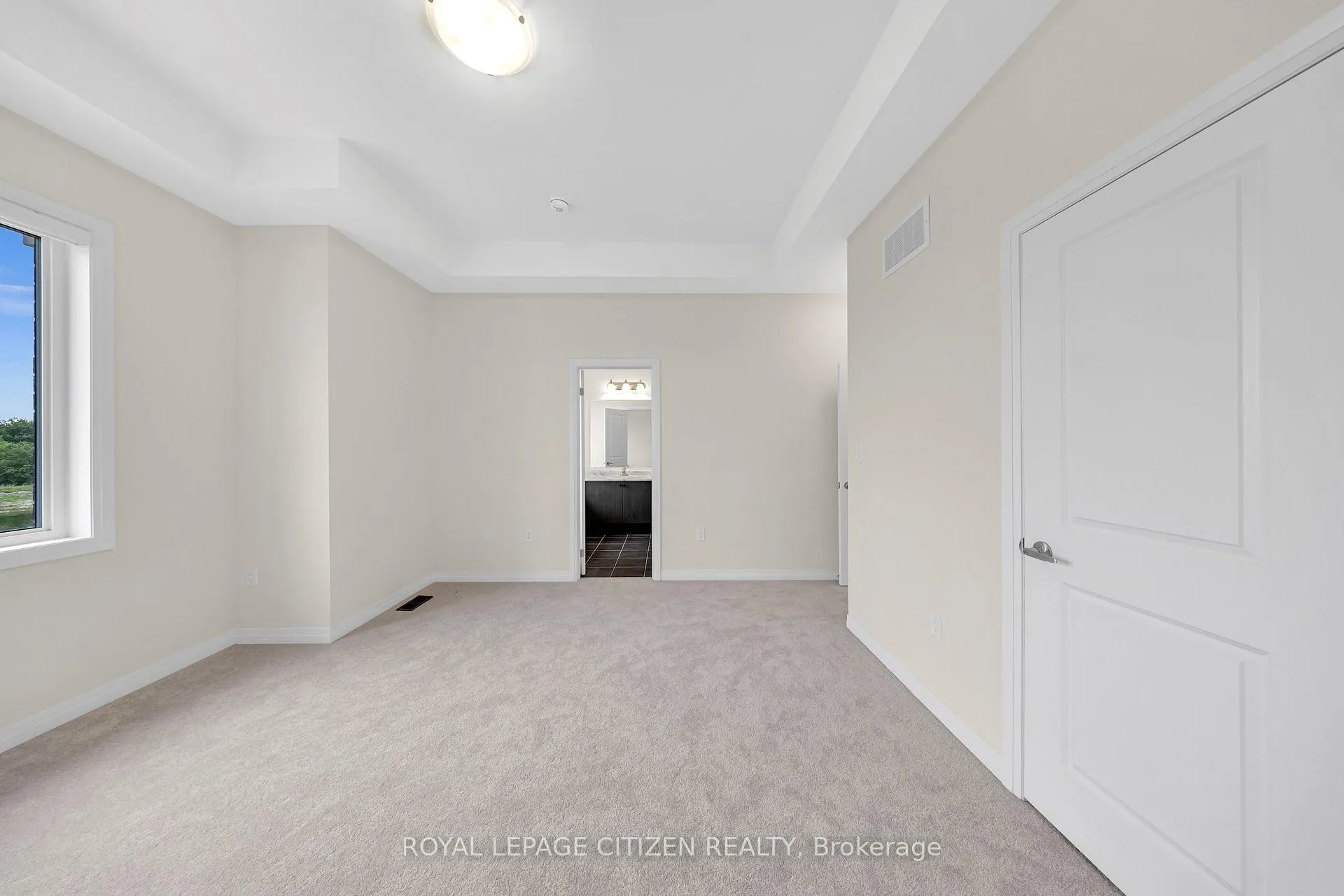 Photo 26 of 1111 Zircon Manor, Pickering, Rural Pickering — HOMEH