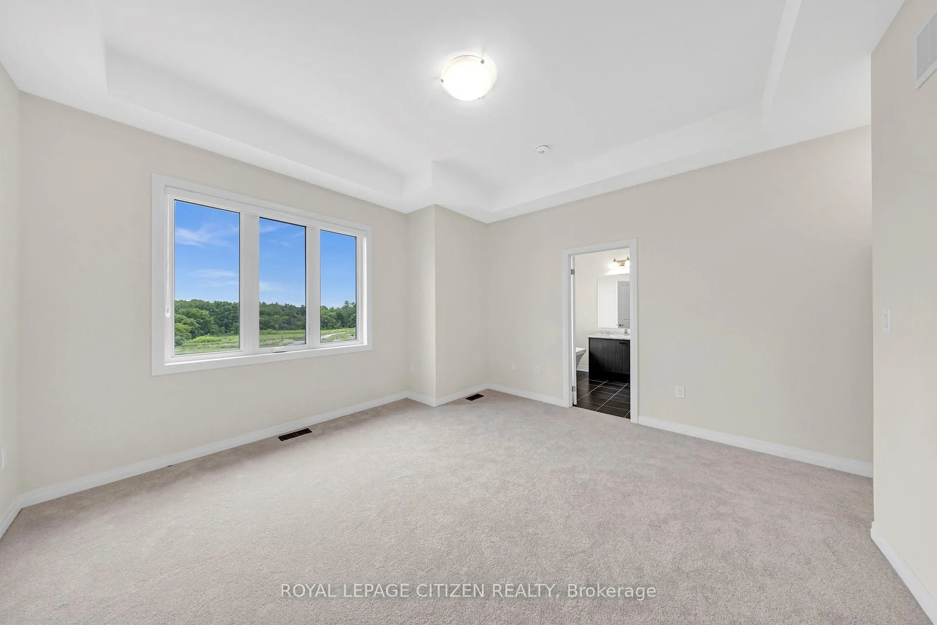 Photo 27 of 1111 Zircon Manor, Pickering, Rural Pickering — HOMEH
