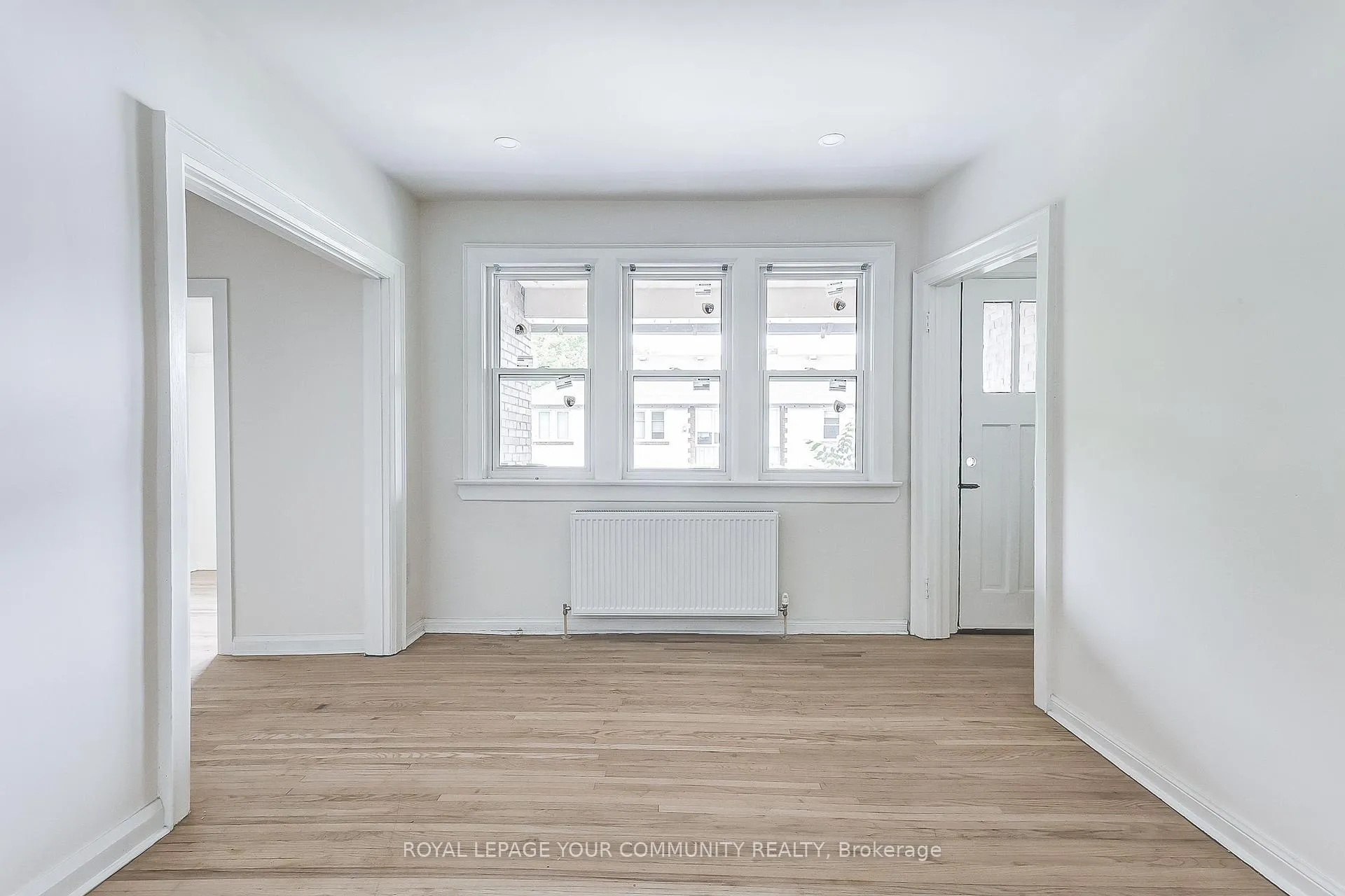 Photo 20 of Unit 2, 44 Wineva Avenue, Toronto, The Beaches — HOMEH