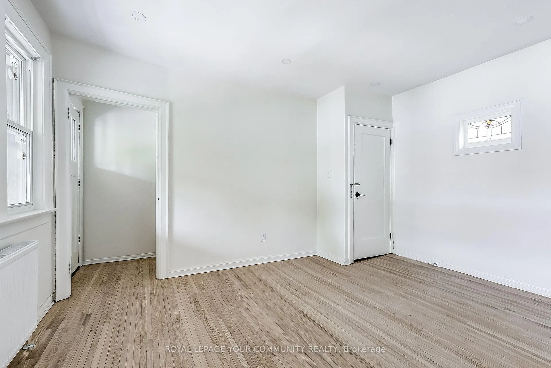 Photo 21 of Unit 2, 44 Wineva Avenue, Toronto, The Beaches — HOMEH