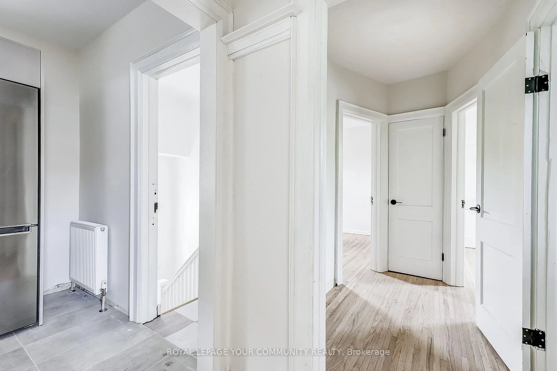 Photo 25 of Unit 2, 44 Wineva Avenue, Toronto, The Beaches — HOMEH