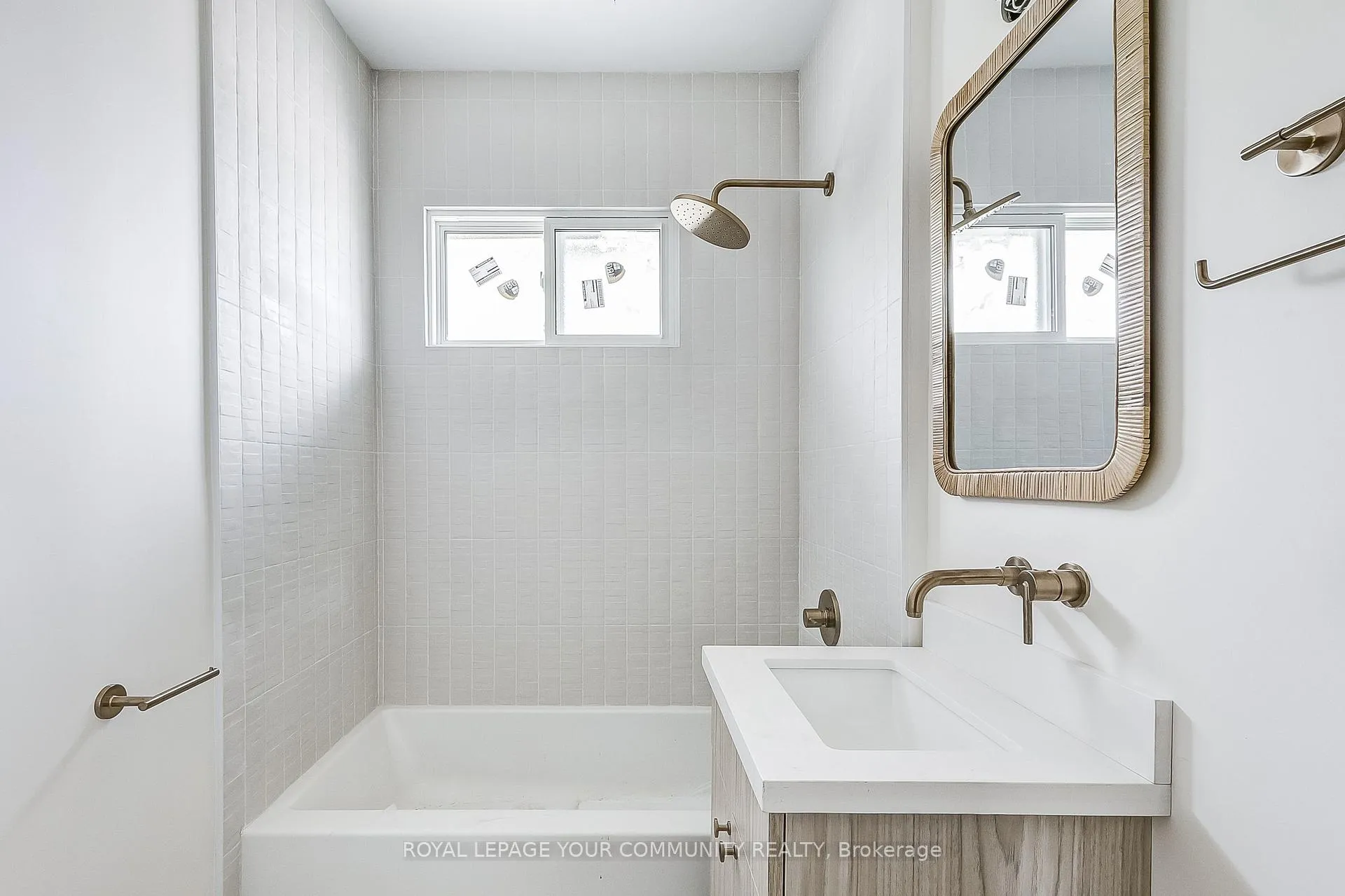 Photo 28 of Unit 2, 44 Wineva Avenue, Toronto, The Beaches — HOMEH