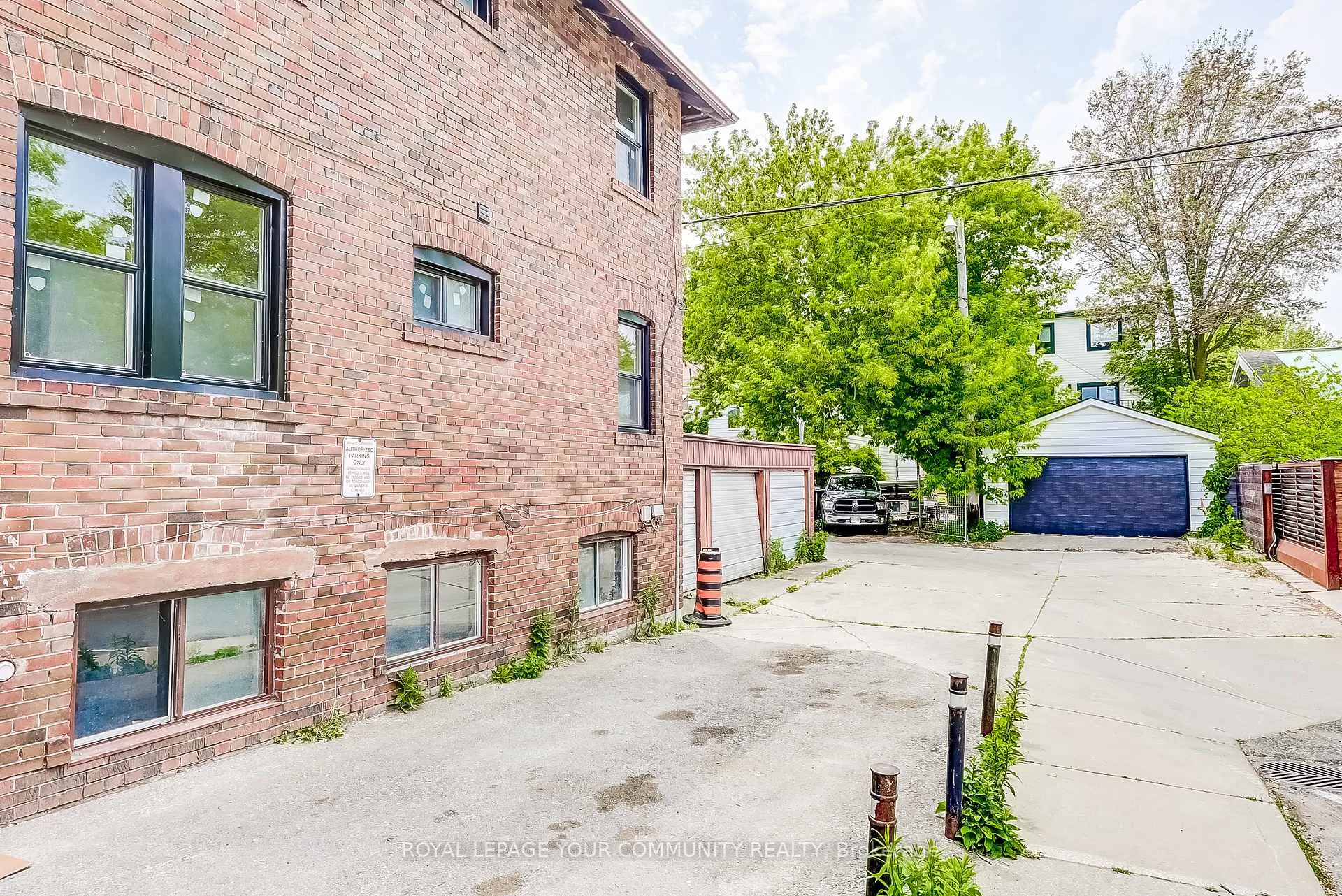 Photo 32 of Unit 2, 44 Wineva Avenue, Toronto, The Beaches — HOMEH