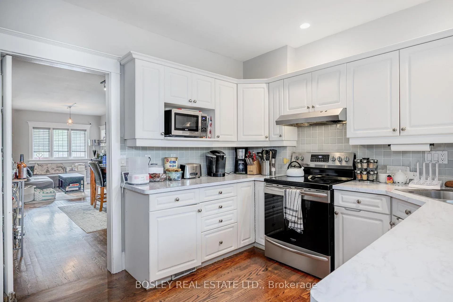 Photo 13 of 169 Kingston Road, Toronto, The Beaches — HOMEH