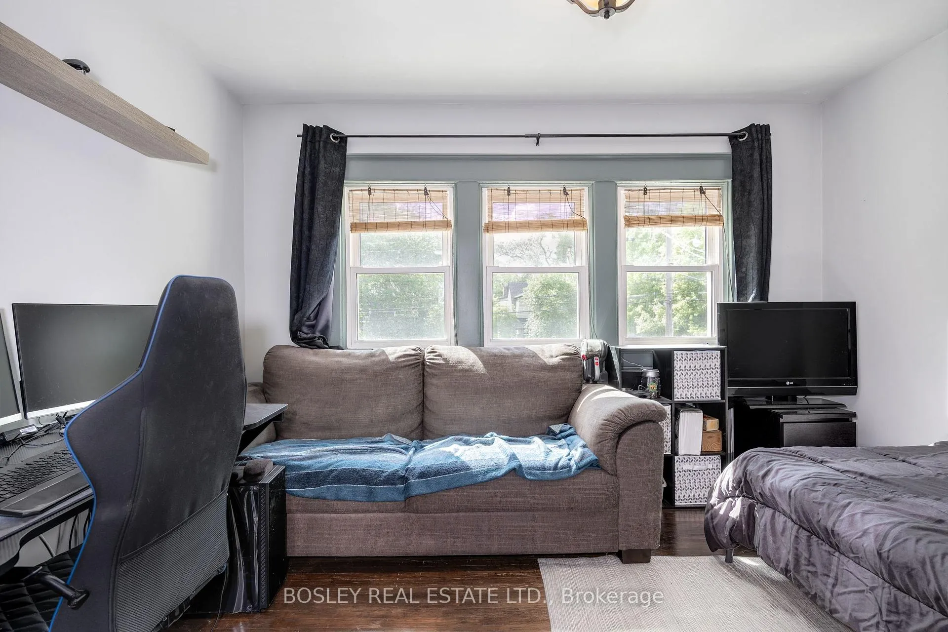 Photo 23 of 169 Kingston Road, Toronto, The Beaches — HOMEH