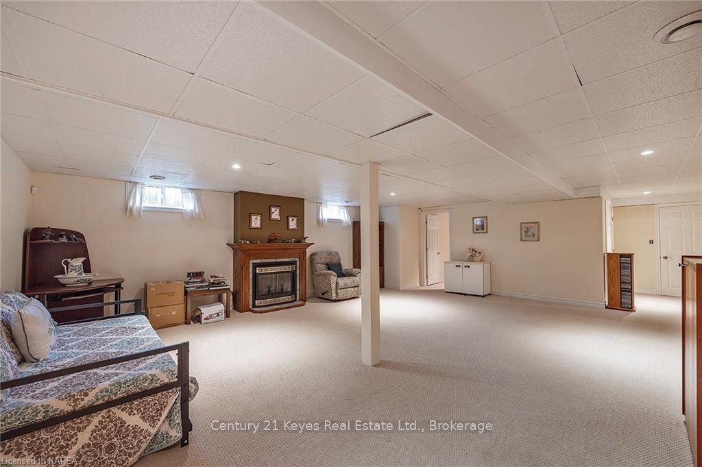 Photo 18 of 180 Garfield Street, Gananoque — HOMEH