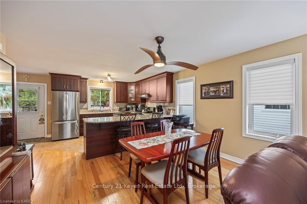 Photo 33 of 180 Garfield Street, Gananoque — HOMEH