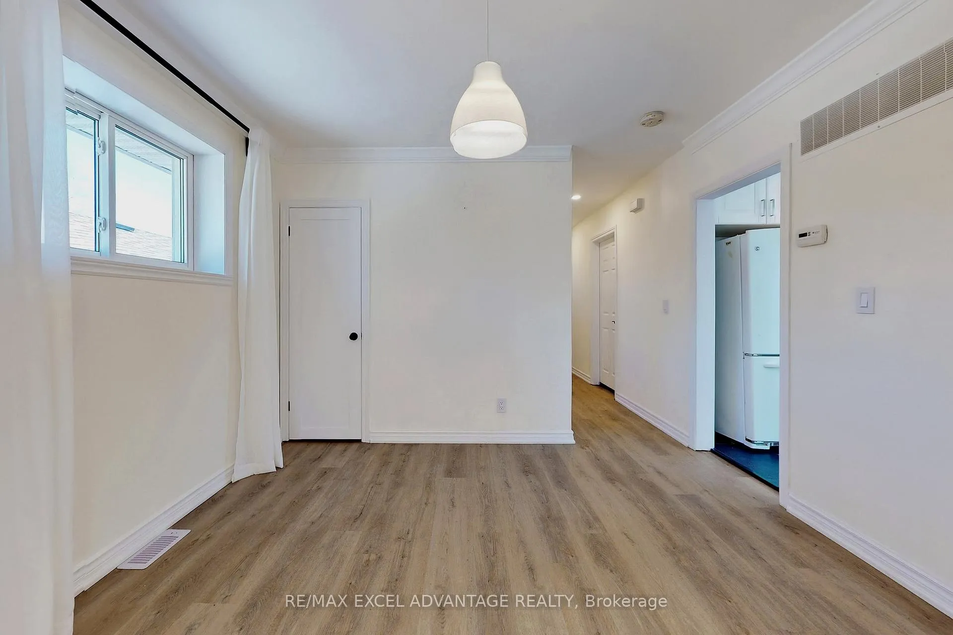 Photo 11 of Unit Main, 1561 Evangeline Drive, Oshawa, Lakeview — HOMEH