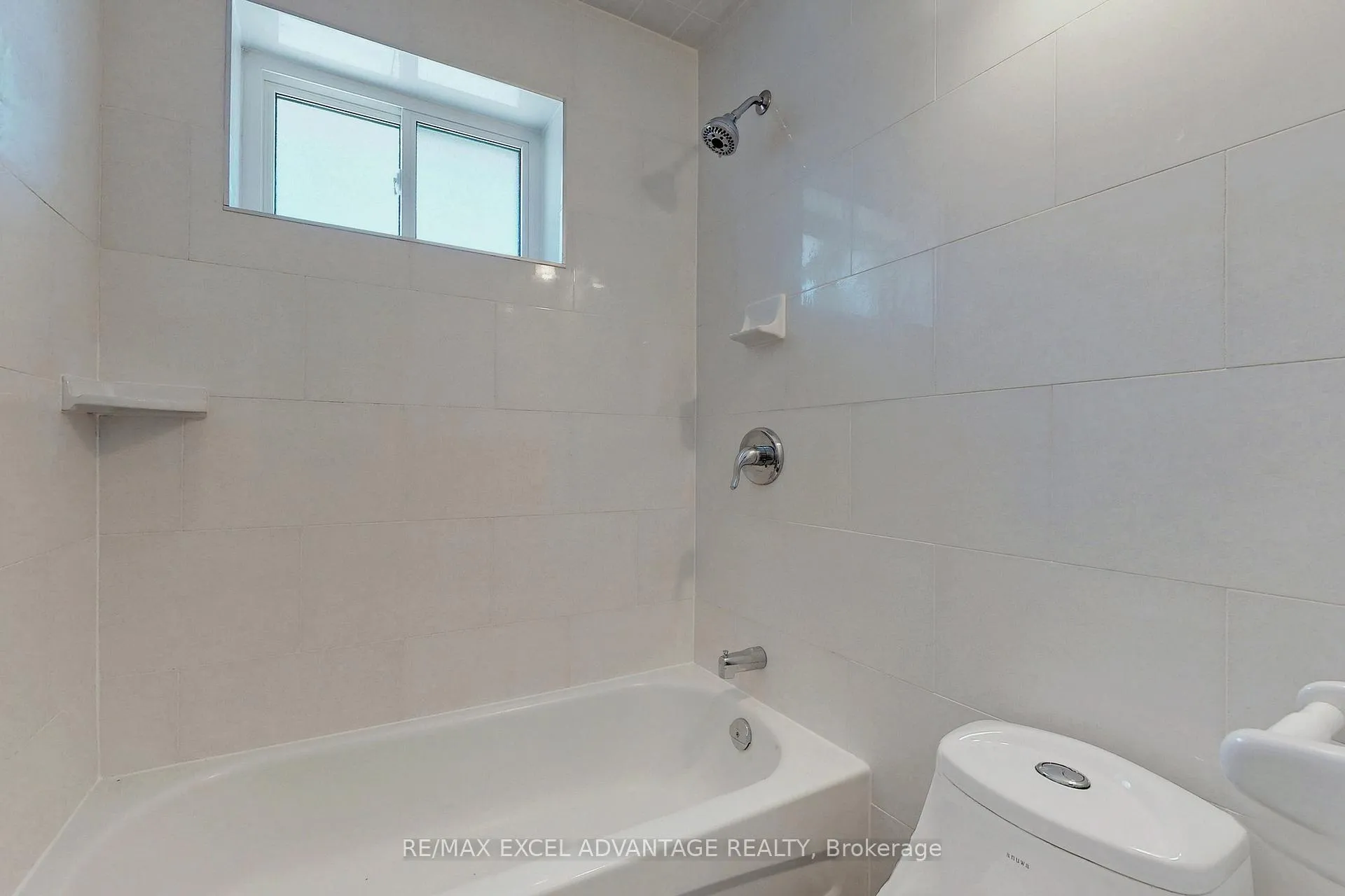Photo 28 of Unit Main, 1561 Evangeline Drive, Oshawa, Lakeview — HOMEH
