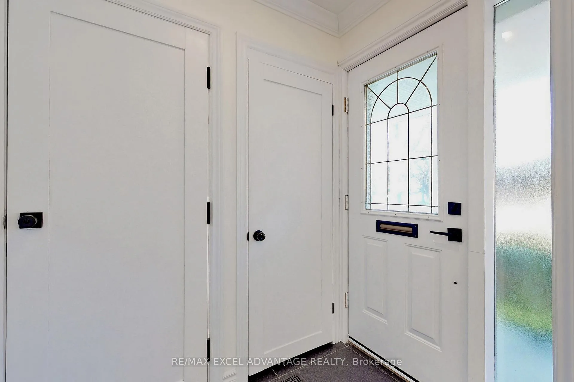 Photo 29 of Unit Main, 1561 Evangeline Drive, Oshawa, Lakeview — HOMEH