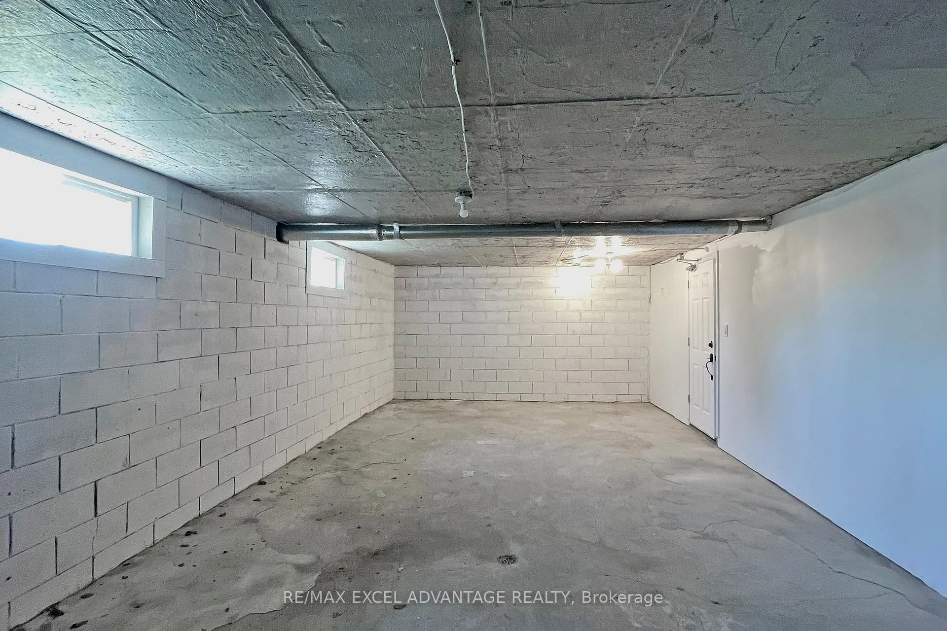 Photo 31 of Unit Main, 1561 Evangeline Drive, Oshawa, Lakeview — HOMEH