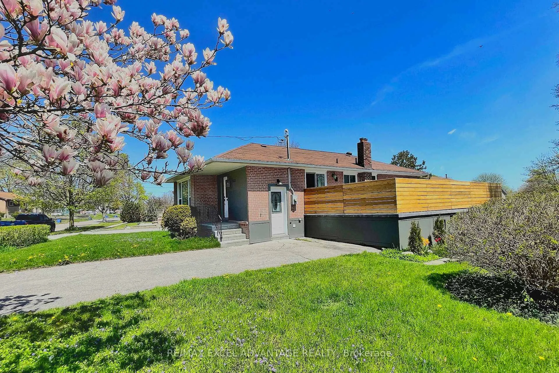 Photo 35 of Unit Main, 1561 Evangeline Drive, Oshawa, Lakeview — HOMEH