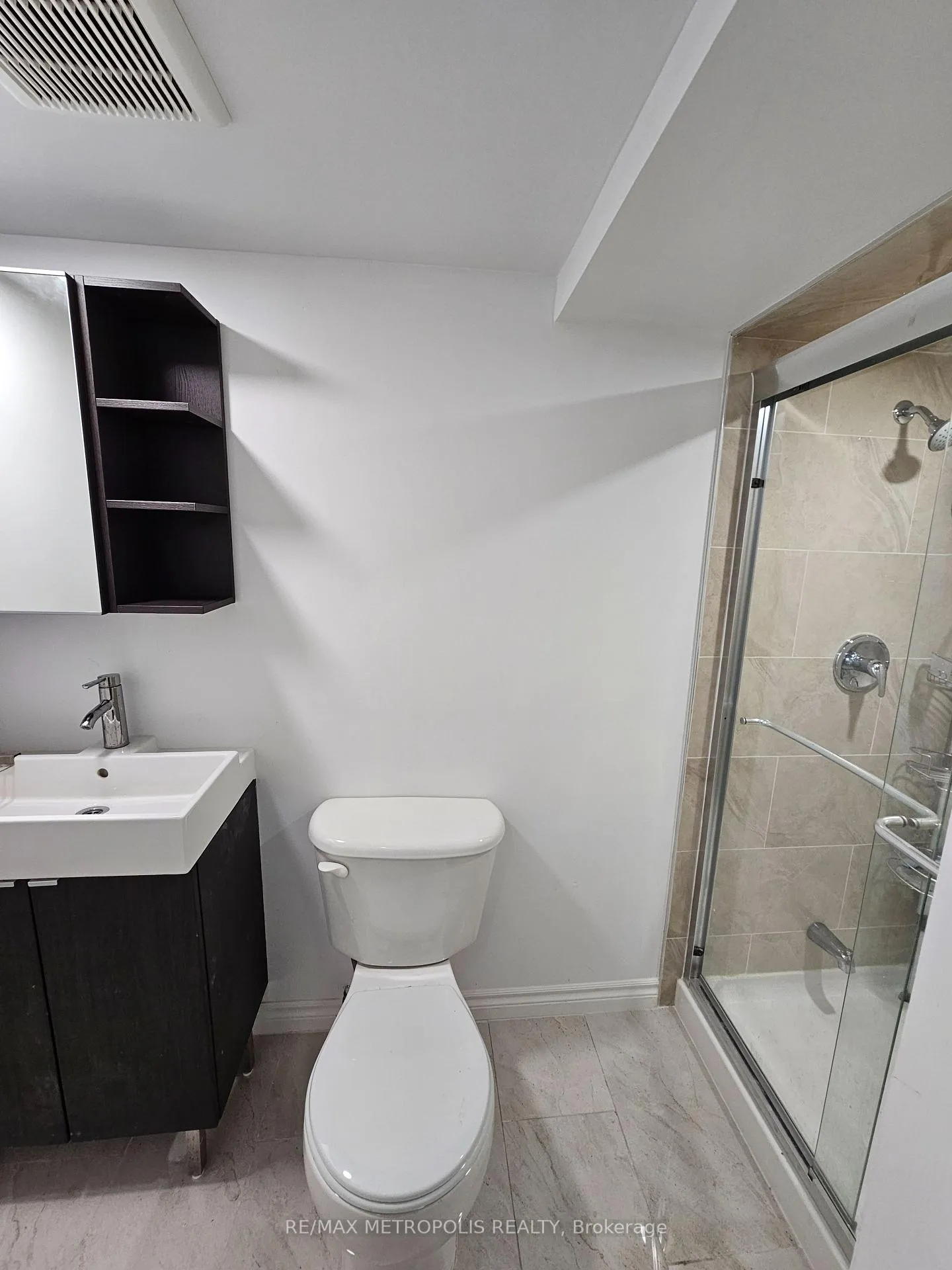 Photo 16 of Unit Bsmt, 1595 Otonabee Drive, Pickering, Amberlea — HOMEH