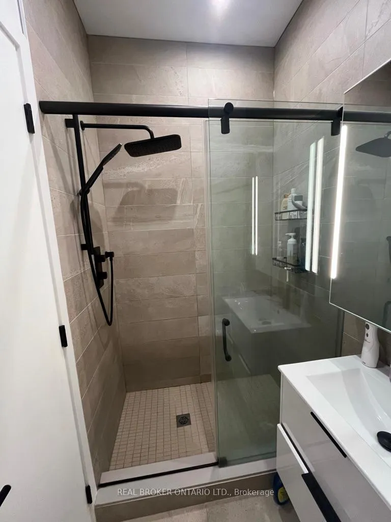 Photo 9 of Unit Upper Level, 19 Busy Street, Toronto, South Riverdale — HOMEH