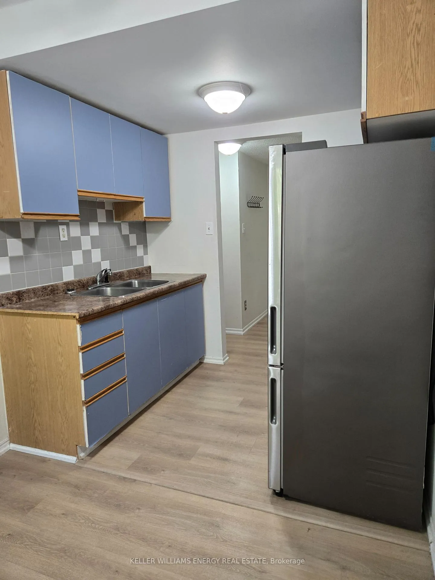 Photo 3 of Unit 107, 576 Mary Street E, Whitby, Downtown Whitby — HOMEH