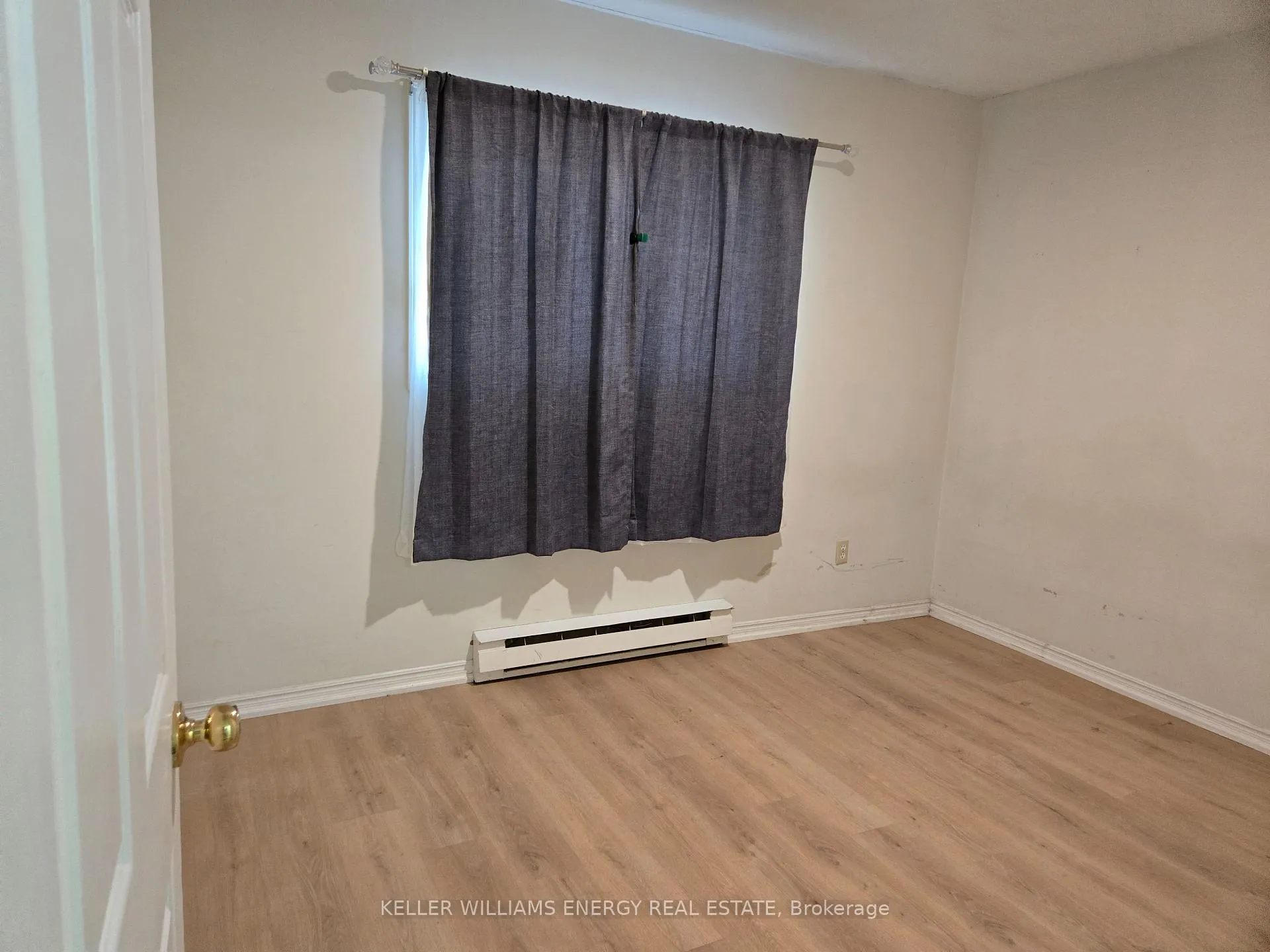 Photo 5 of Unit 107, 576 Mary Street E, Whitby, Downtown Whitby — HOMEH