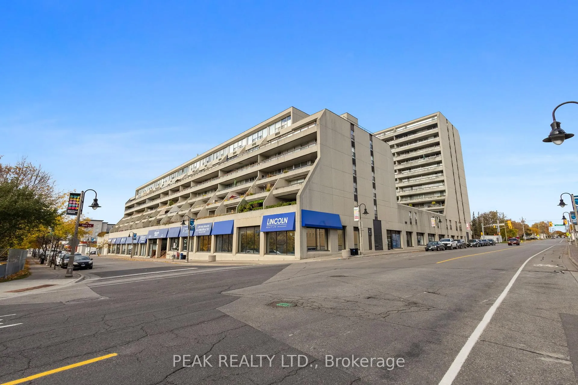 Front of Unit 629, 50 Richmond Street E