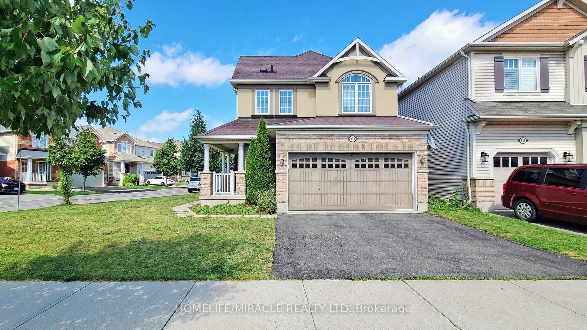 Front of Unit Basement, 933 Whewell Trail