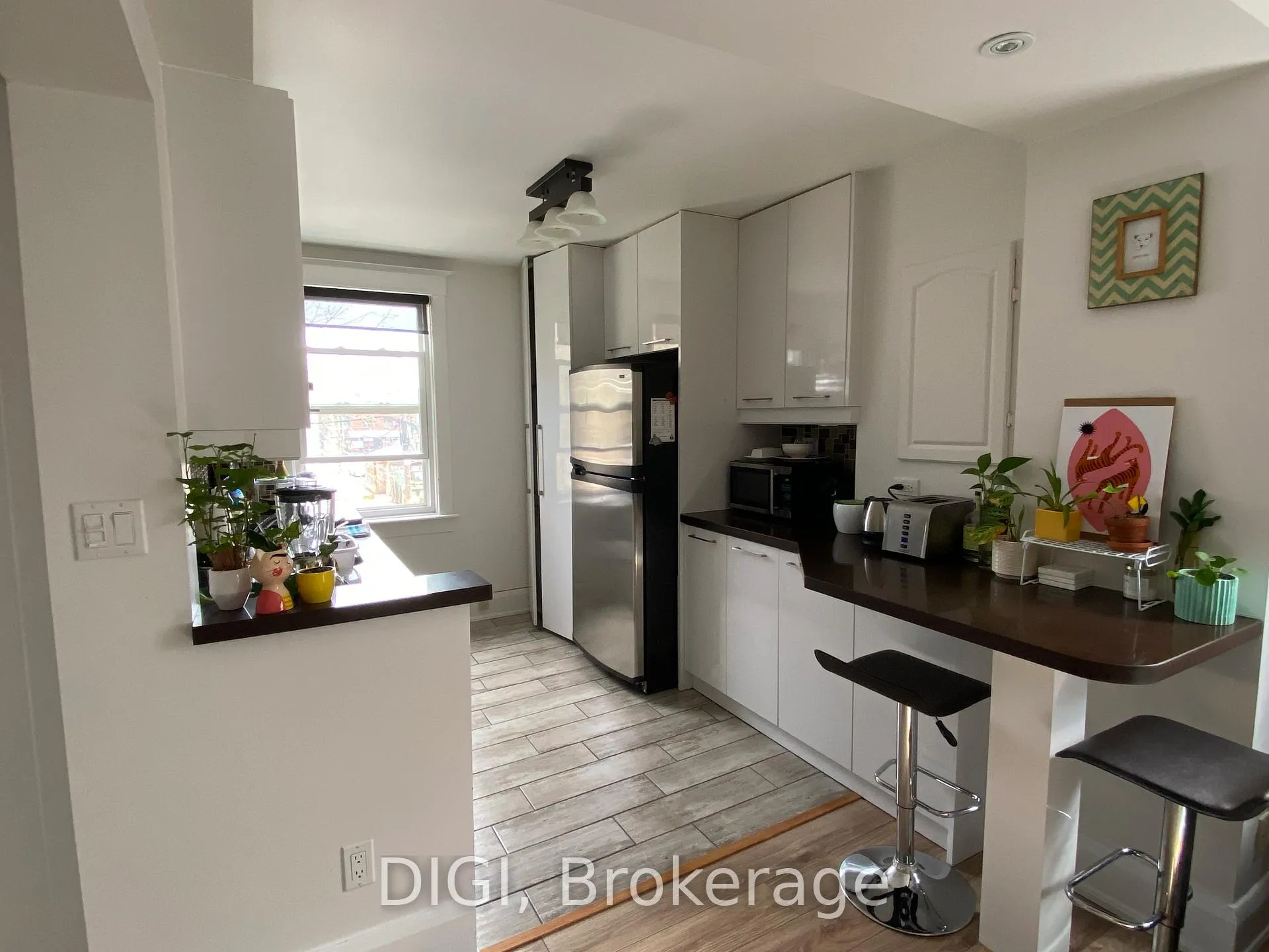 Photo 5 of Unit Upper, 1 Arundel Avenue, Toronto, Playter Estates-Danforth — HOMEH