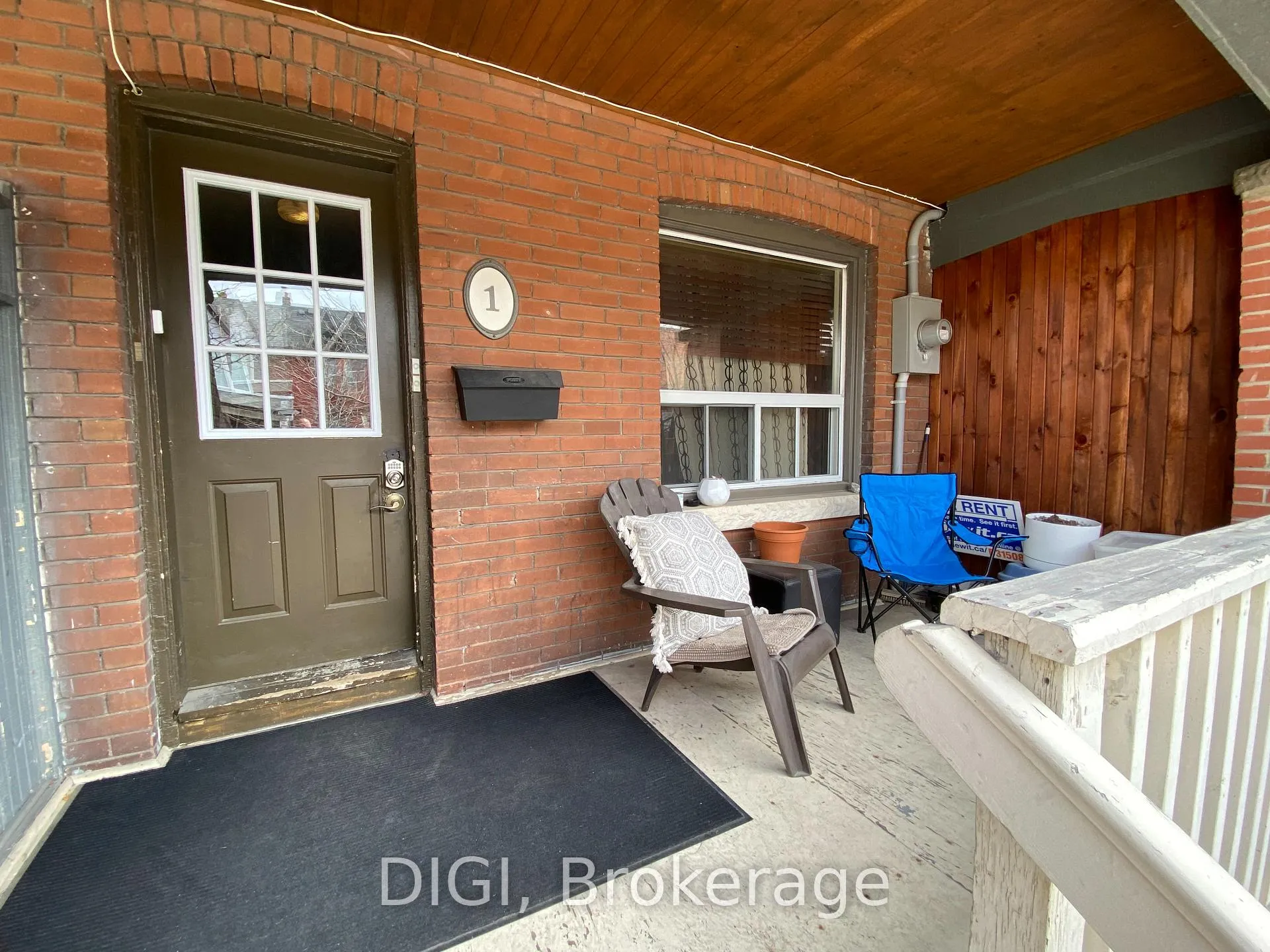 Photo 13 of Unit Upper, 1 Arundel Avenue, Toronto, Playter Estates-Danforth — HOMEH