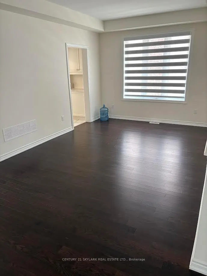 Photo 5 of 45 Northern Breeze Crescent, Whitby, Rolling Acres — HOMEH