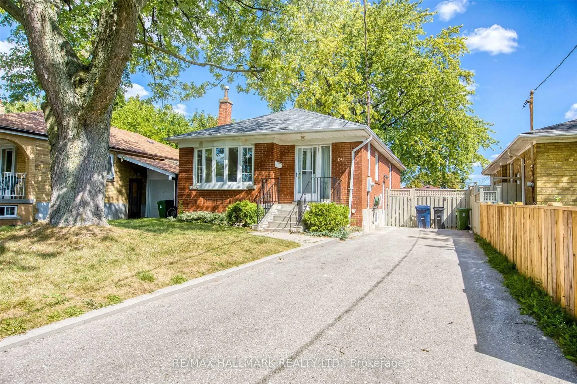 Front of Unit Main, 69 Barrymore Road