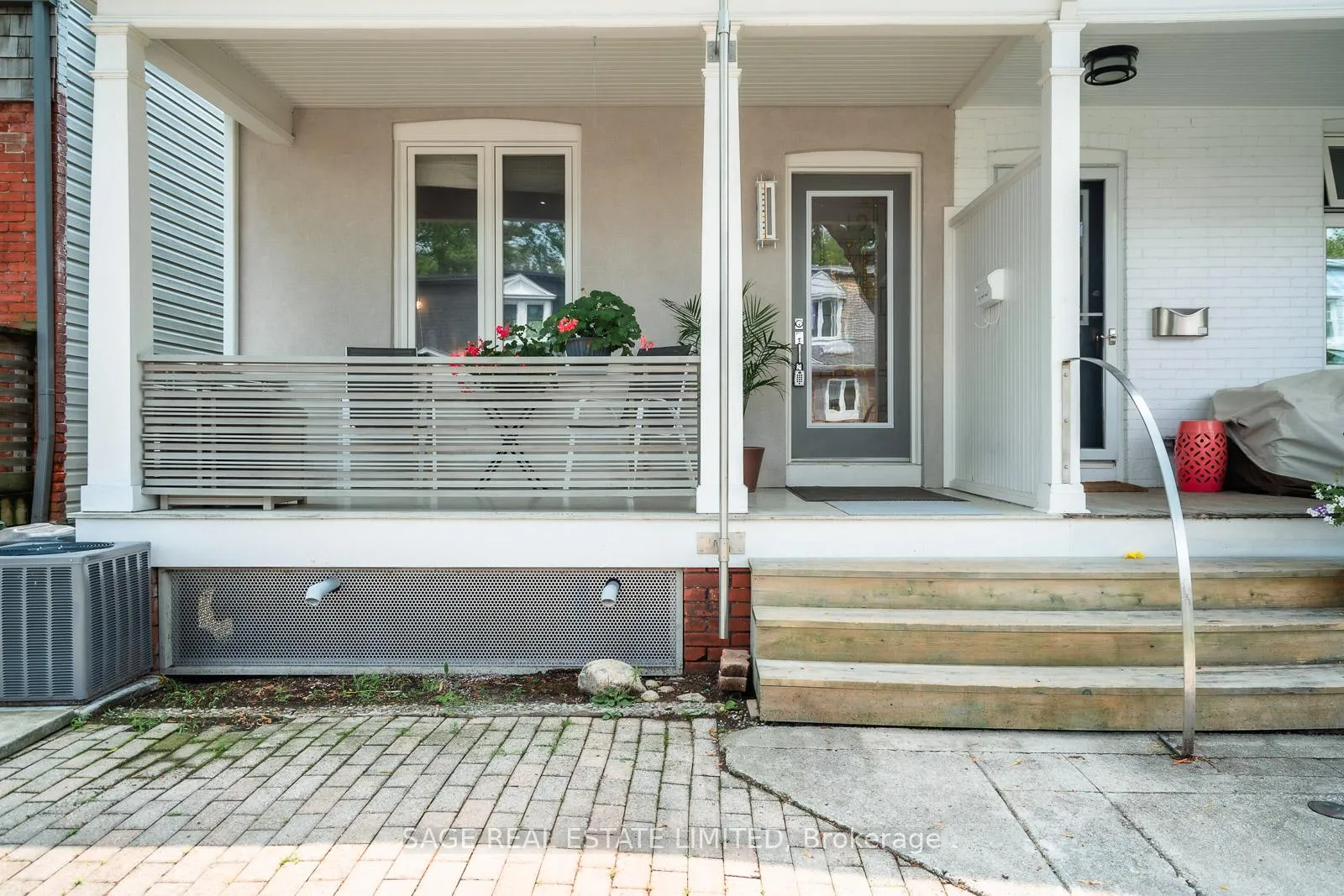 Photo 37 of 119 Withrow Avenue, Toronto, North Riverdale — HOMEH