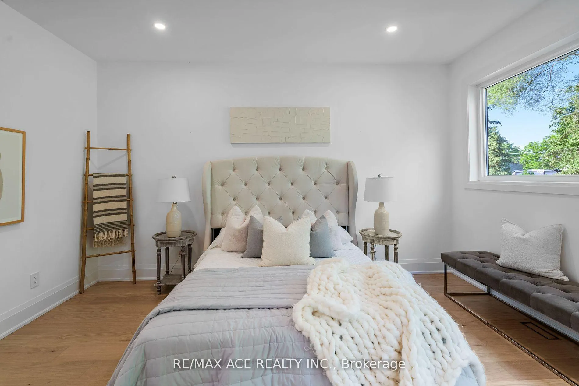 Photo 27 of 153 King Edward Avenue, Toronto, Woodbine-Lumsden — HOMEH