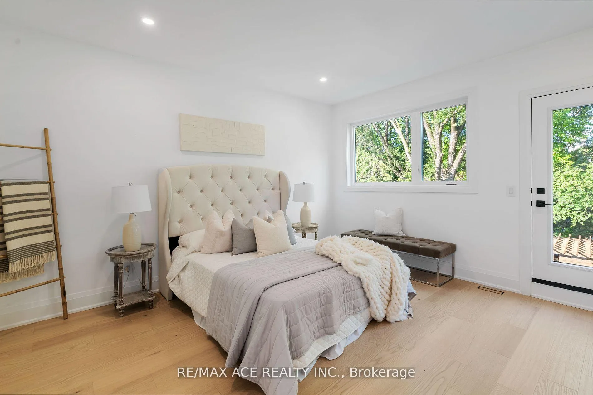 Photo 28 of 153 King Edward Avenue, Toronto, Woodbine-Lumsden — HOMEH