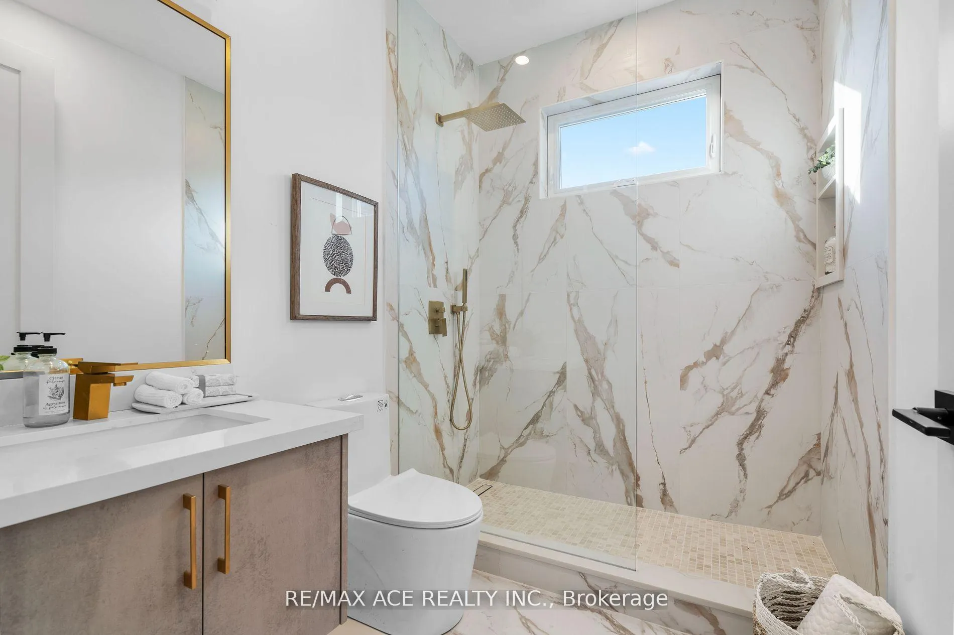Photo 30 of 153 King Edward Avenue, Toronto, Woodbine-Lumsden — HOMEH